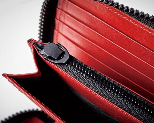 ロングウォレットのコインポケットファスナー